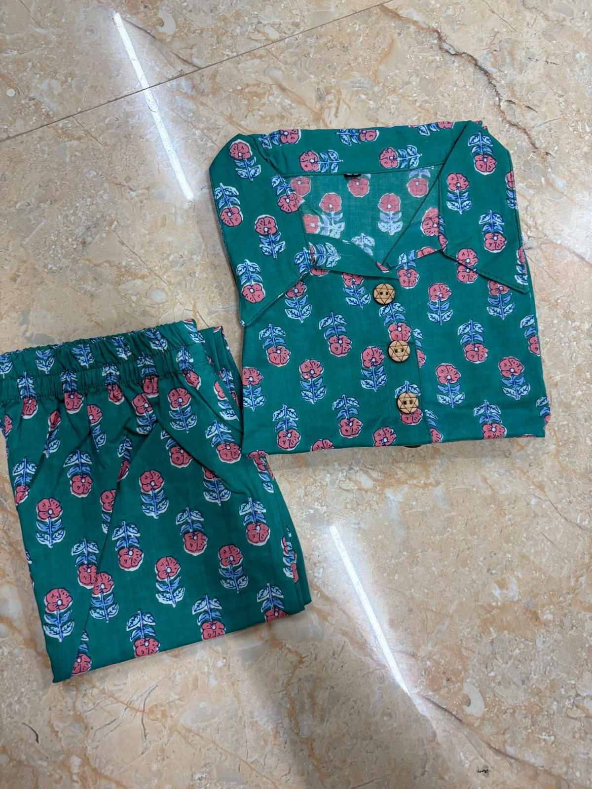 Garden Blue Knot Cord Set — alternate view